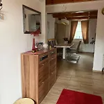 House * Heviz